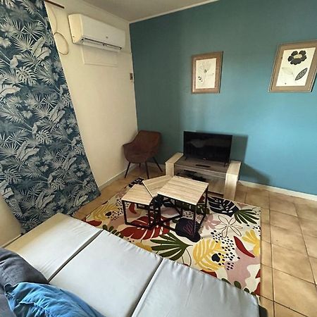Le Duplex De Sainte Therese 卡宴 外观 照片
